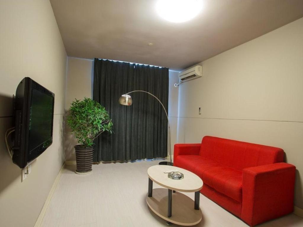 Jingjiang Inn Select Shanghai New Hongqiao Екстер'єр фото